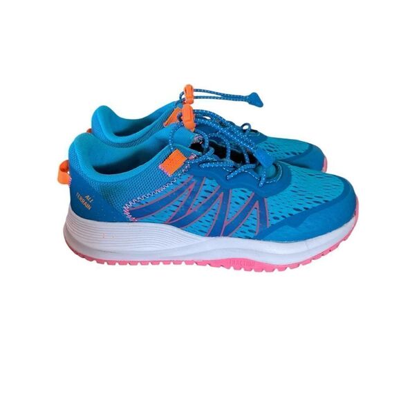 Avis Shoes Youth Size 3 Sneakers - Picture 3 of 10